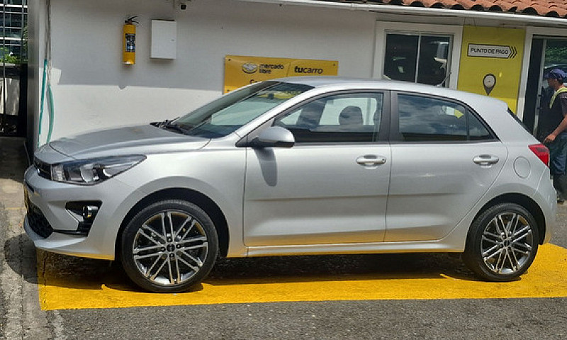 Kia Rio 1.4 Vibrant ...