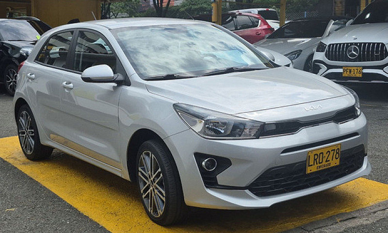Kia Rio 1.4 Vibrant ...