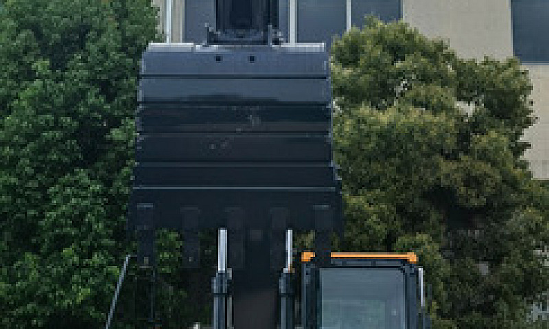 Hyundai Hx220, Tier ...