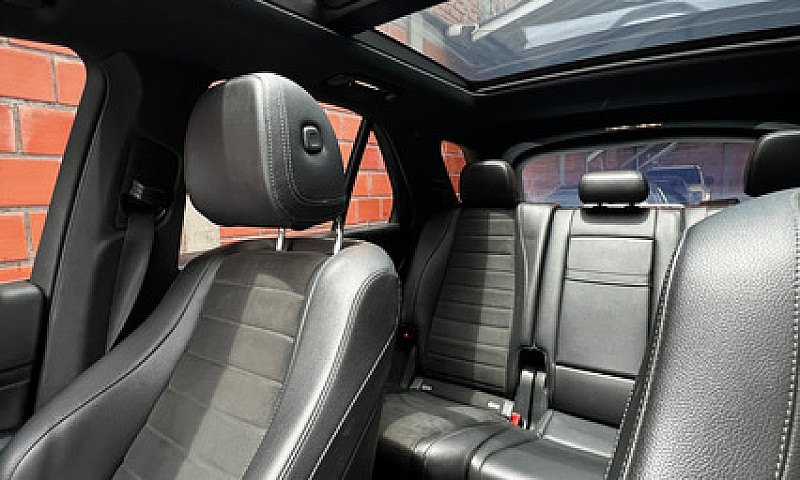 Mercedes-Benz Clase ...
