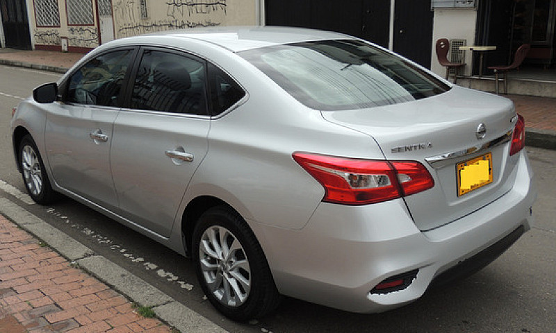 Nissan Sentra 1.8 B1...