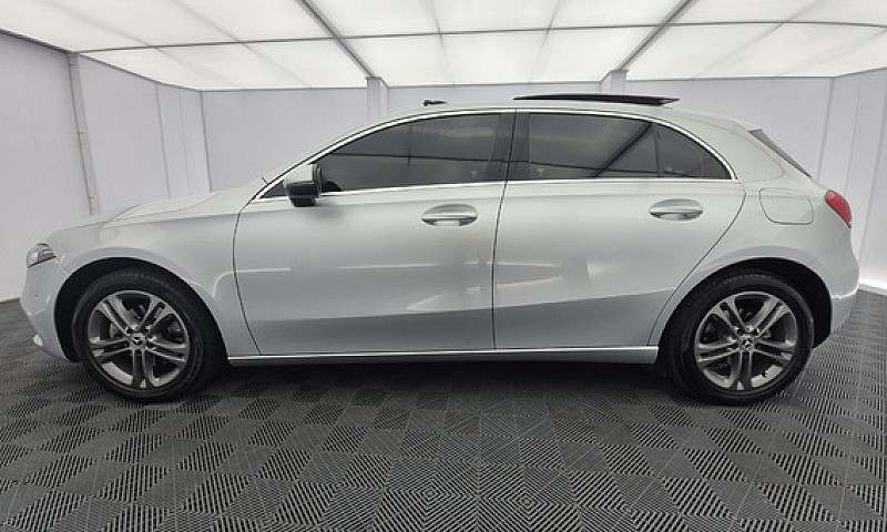 Mercedes Benz A 200 ...
