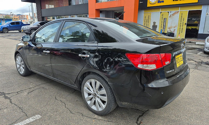 Kia Cerato Forte 1.6...