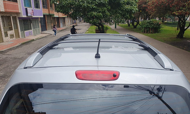 Hyundai Santa Fe 2.7...