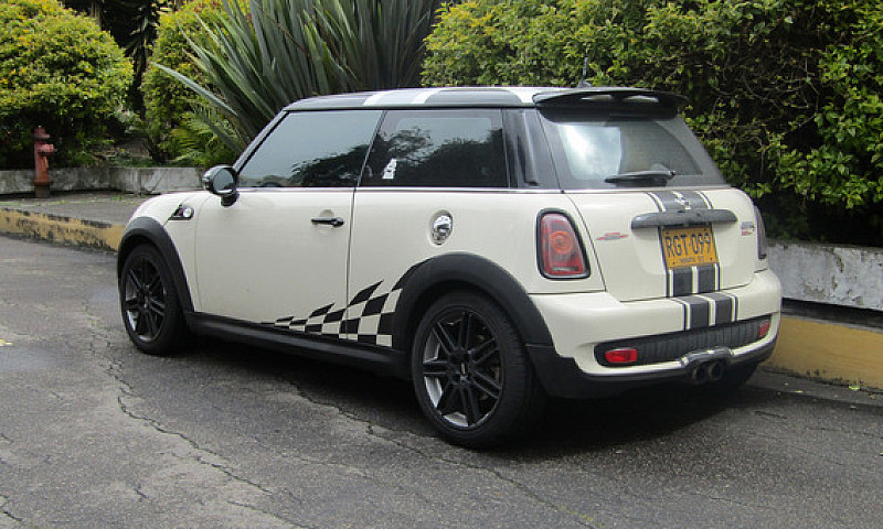 Mini Cooper S R56 1....
