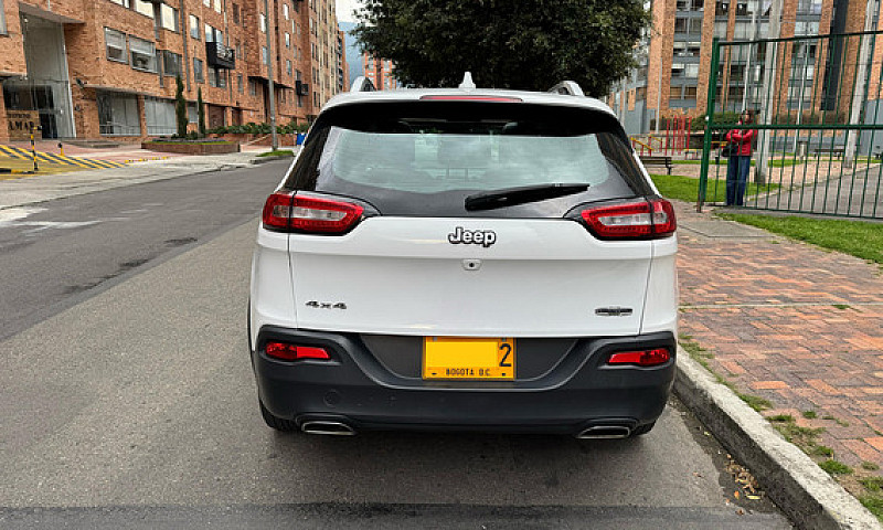 Jeep Cherokee 3.2 Lo...