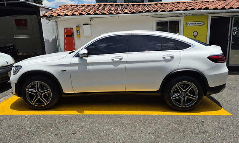 Mercedes-Benz Clase ...