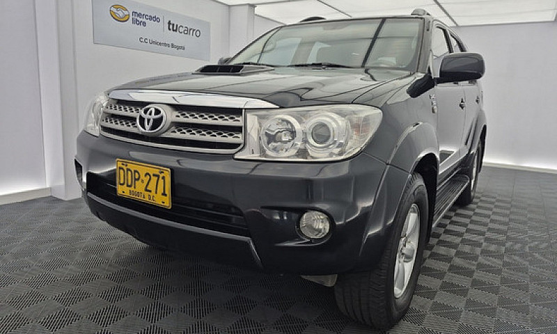 Toyota Fortuner 3.0 ...