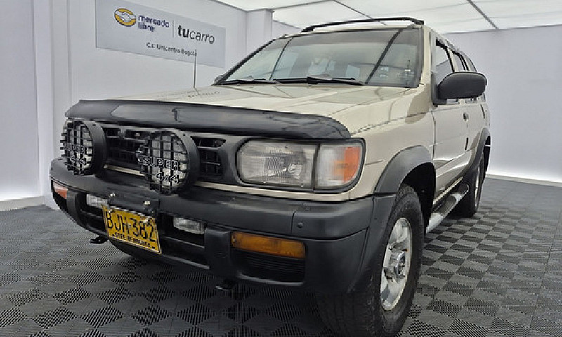 Nissan Pathfinder 3....
