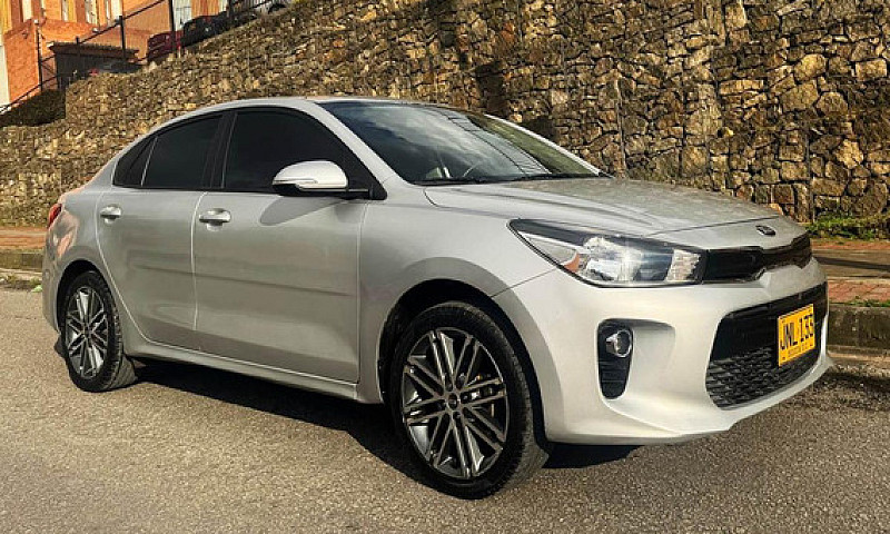 Kia Rio 1.4 Vibrant...