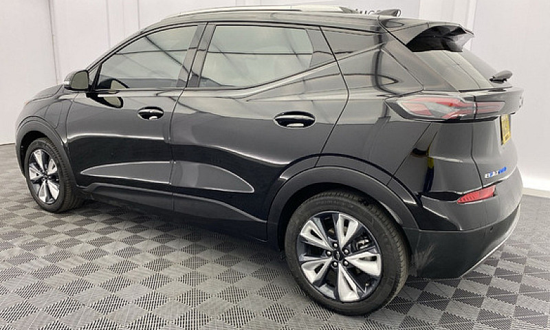 Chevrolet Bolt ...