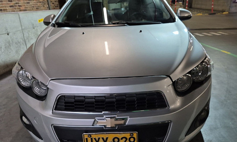 Chevrolet Sonic 1.6 ...