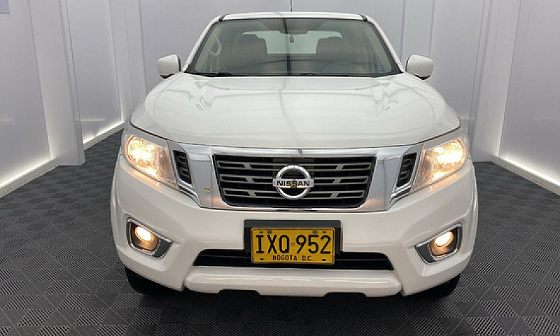 Nissan Frontier Np 3...