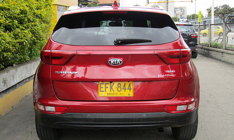 Kia Sportage 2.0 Emo...