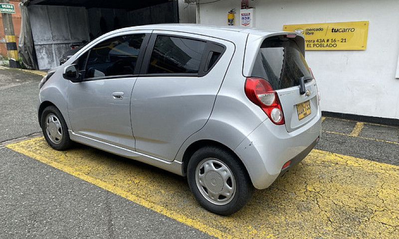 Chevrolet Spark Gt 1...