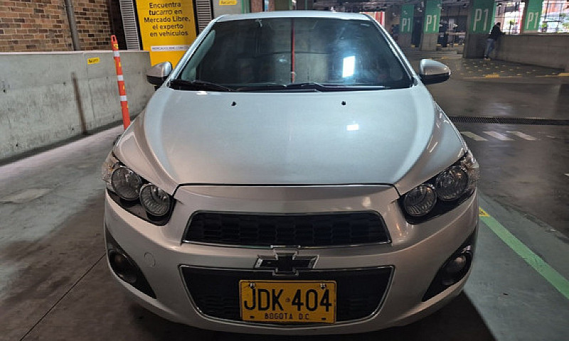 Chevrolet Sonic 1.6 ...