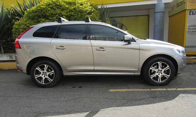 Volvo Xc60 3.0 T6 Ki...