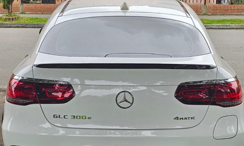 Mercedes-Benz Clase ...