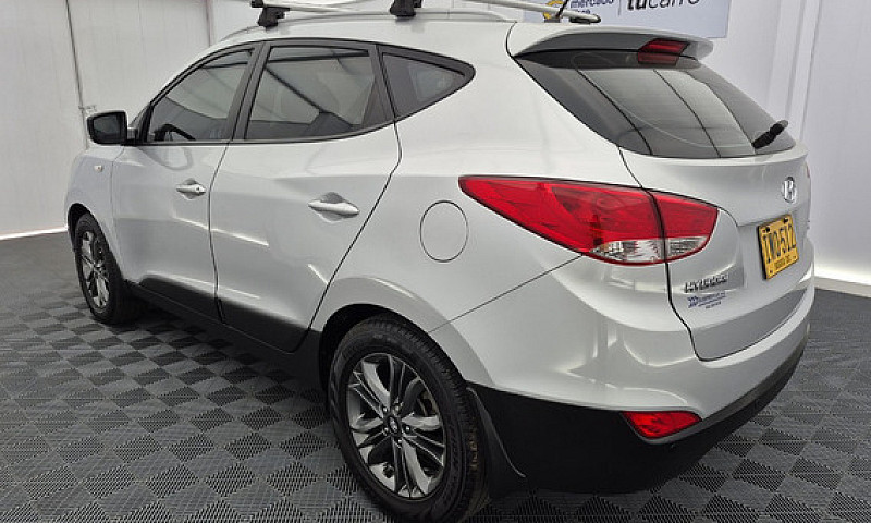 Hyundai Tucson Ix-35...
