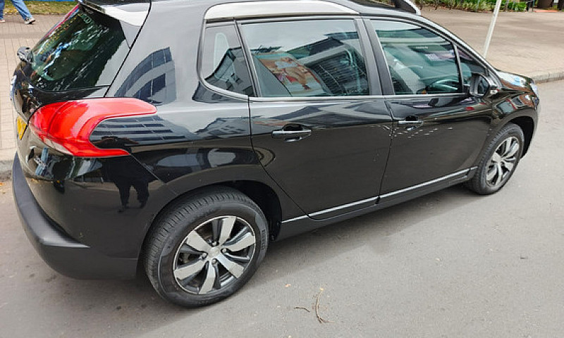 Peugeot 2008 1.6 Act...