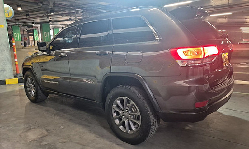 Jeep Grand Cherokee ...