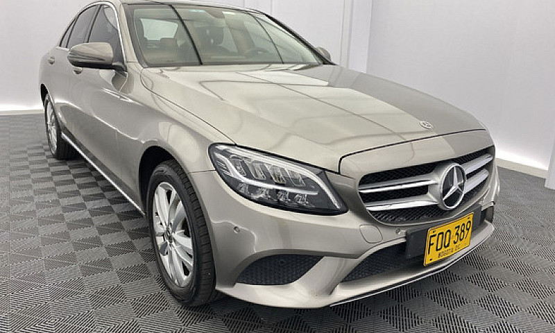 Mercedes-Benz Clase ...