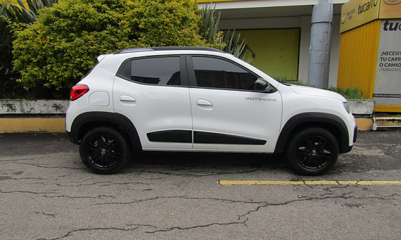 Renault Kwid 1.0 Out...