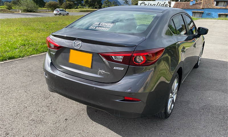 Mazda 3 2.0 Grand To...