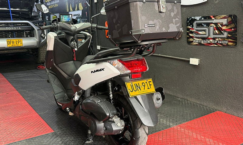 Moto Yamaha Nmax Gpd...