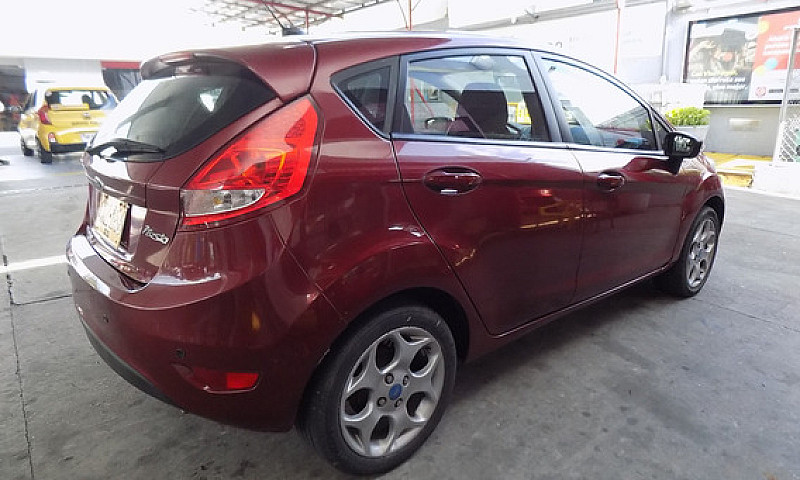 Ford Fiesta 1.6 Hatc...