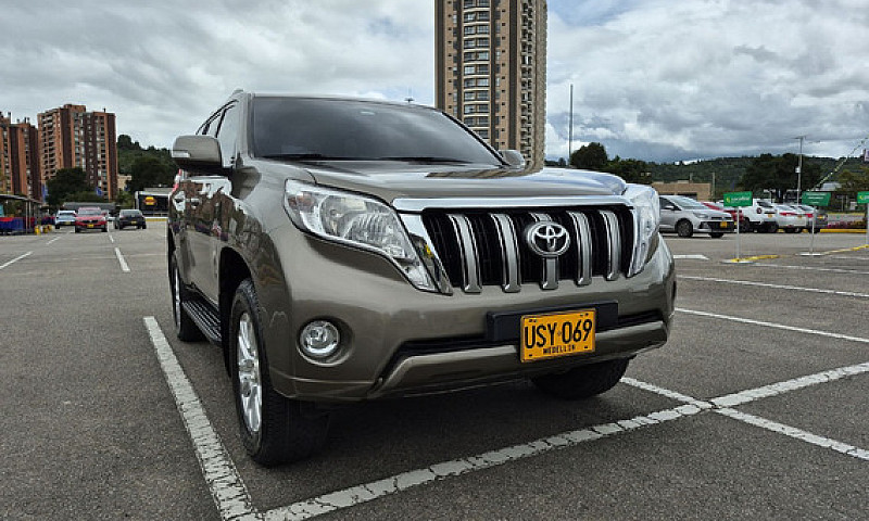 Toyota Prado 3.0 Tx-...