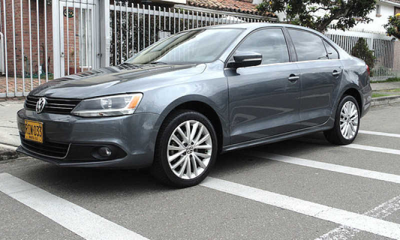 Volkswagen Jetta 2.5...