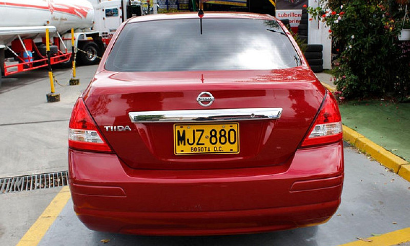 Nissan Tiida 1.8 Mt ...