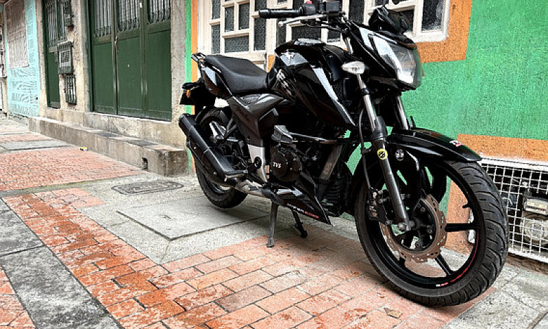 Apache 160 4V Carbur...