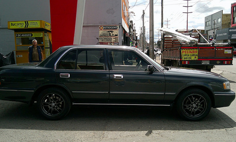 Toyota Crown Super S...