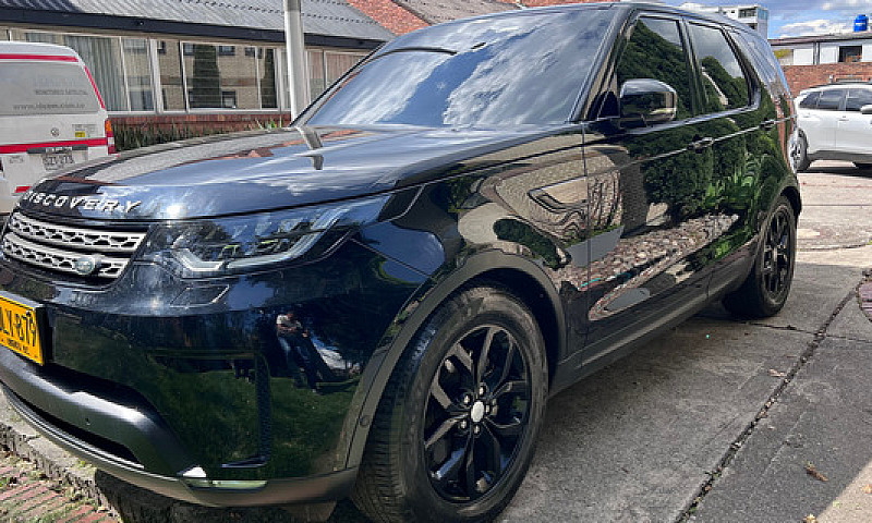 Land Rover Discovery...