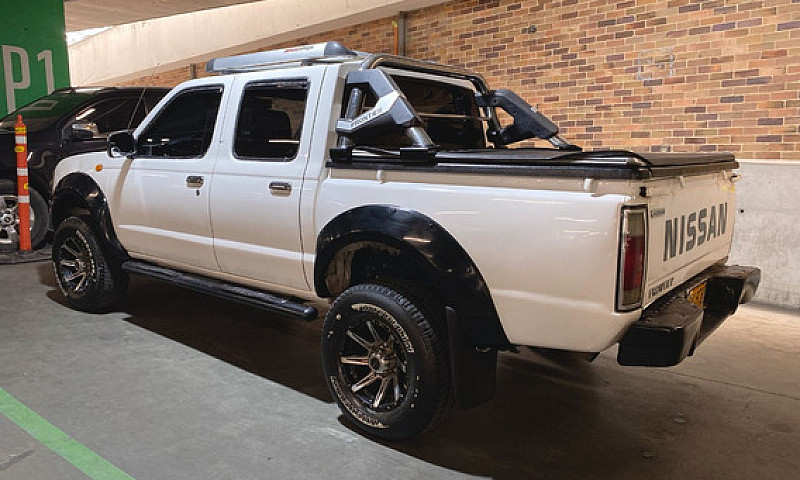 Nissan Frontier D22/...