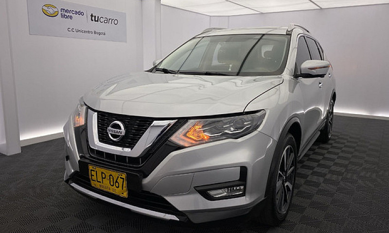 Nissan X-Trail 2.5 E...