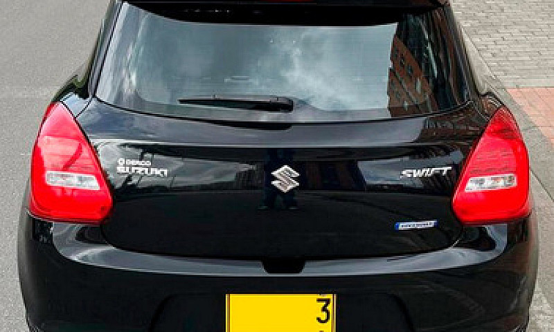 Suzuki Swift 1.2 Hyb...