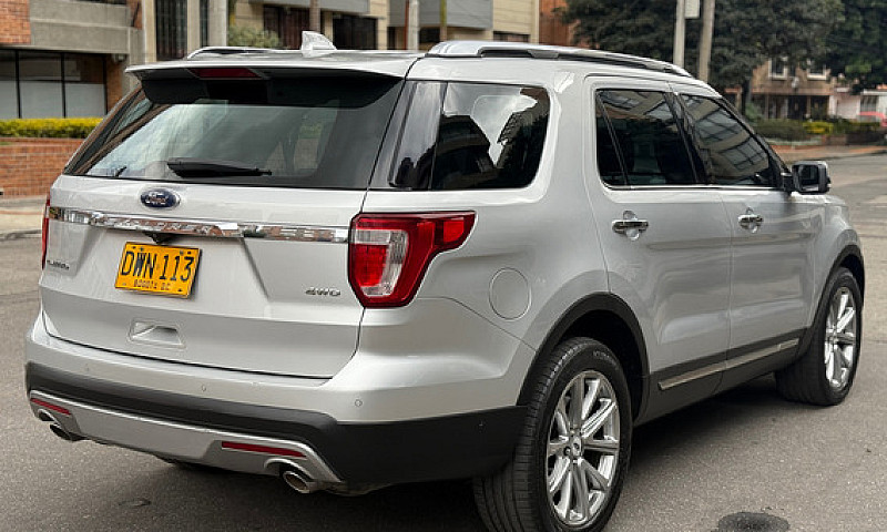 Ford Explorer 3.5 Li...