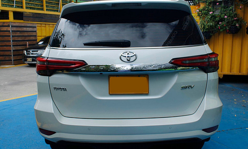 Toyota Fortuner 2.7 ...