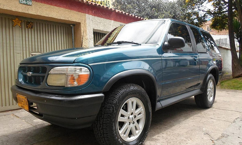 Ford Explorer 4.0 Av...