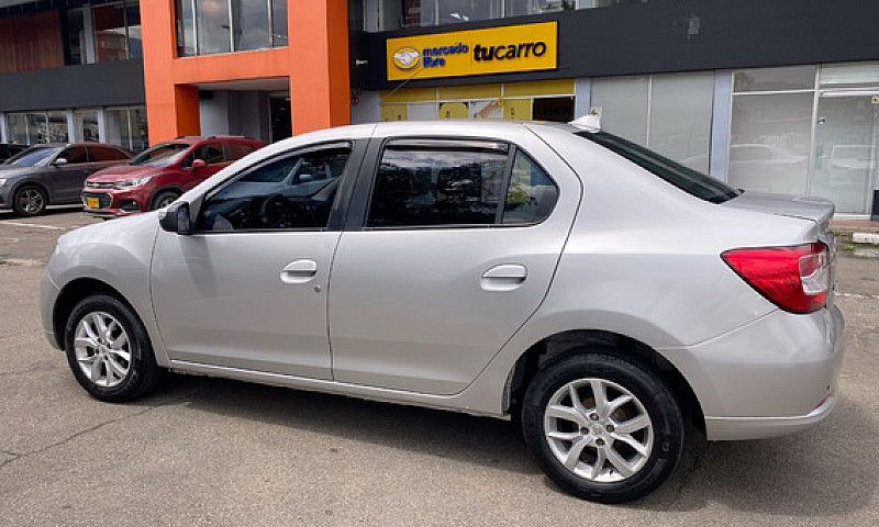 Renault Logan 1.6 Pr...