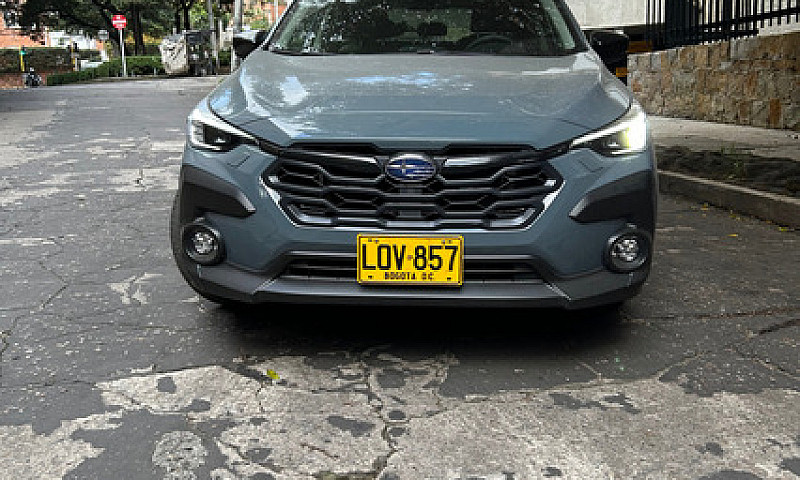 Subaru Cross Trek 2....