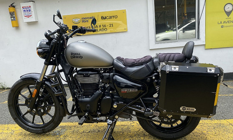 Royal Enfield Meteor...