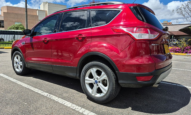 Ford Escape 2.0 Tita...