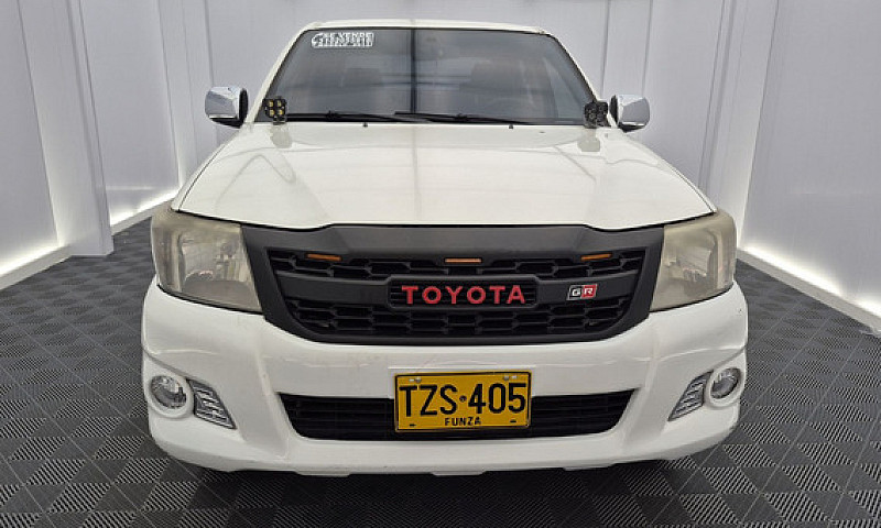 Toyota Hilux 2.7 Imv...