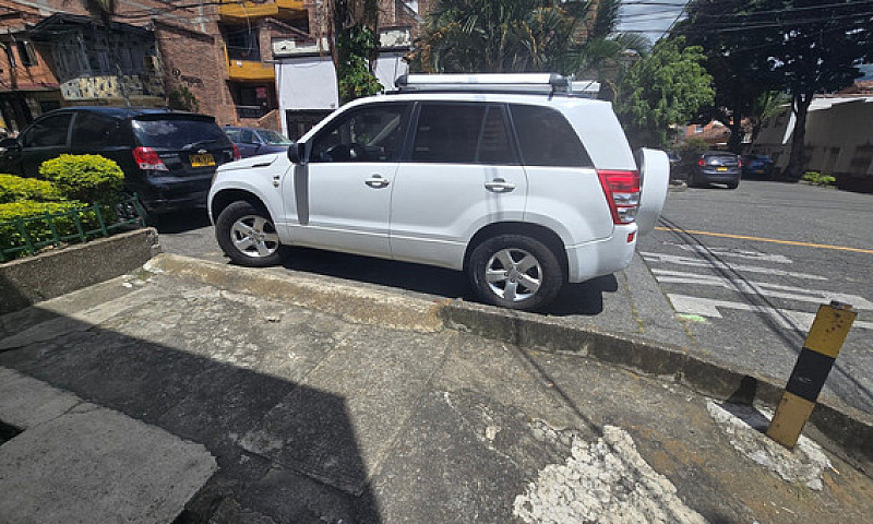 Gran Vitara 2,7 Cc 4...