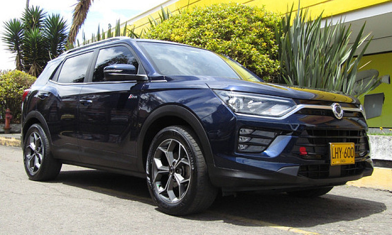 Ssangyong Korando 1....