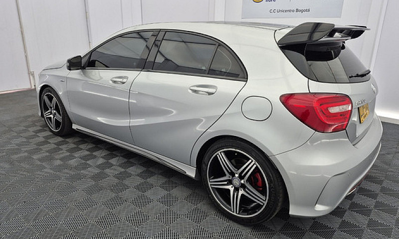 Mercedes-Benz Clase ...